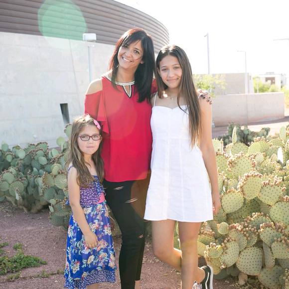 Meet your Posher, Tracie - Picture 1 of 1